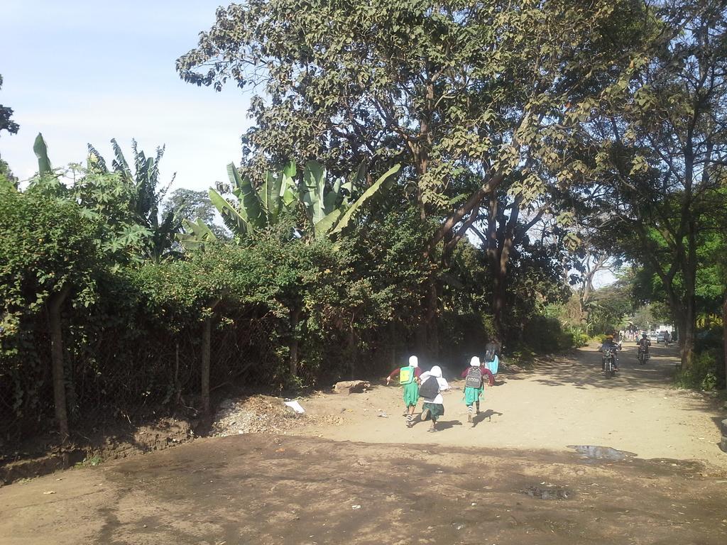 Gateway Pension Inn Arusha Extérieur photo